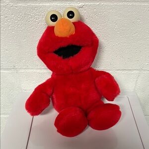 Vintage tickle me Elmo tyco 1995